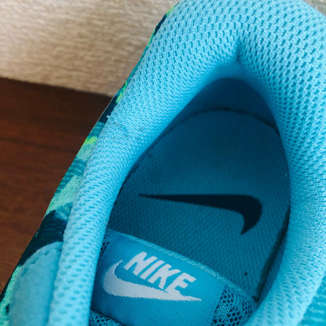 NIKE(ナイキ)の【お値下げ】ナイキ タンジュン スポーツ　カモフラージュ　グリーン　W メンズの靴/シューズ(スニーカー)の商品写真