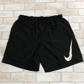 ナイキ(NIKE)のナイキ　新品　ショートパンツ　Lサイズ(ショートパンツ)