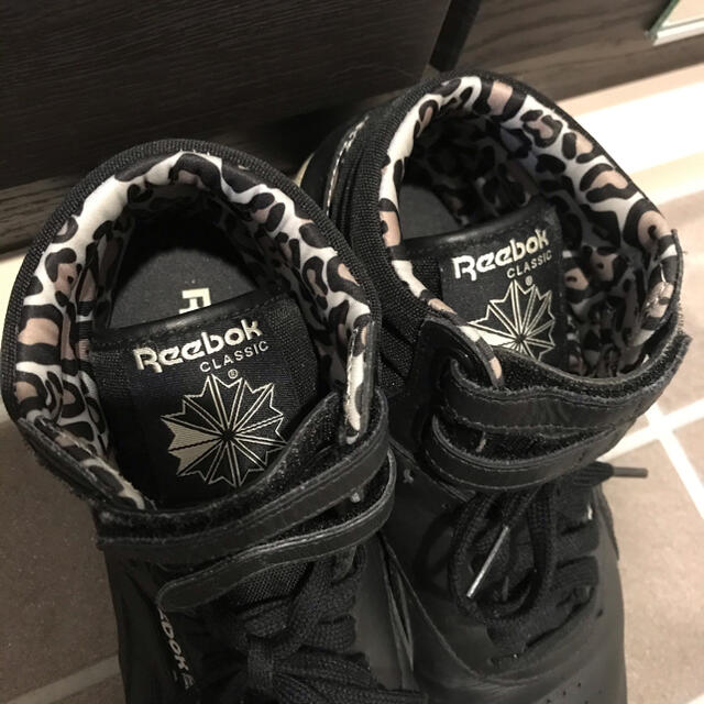 Reebok(リーボック)の【最終値下げ】リーボック　Reebok スニーカー　レオパード レディースの靴/シューズ(スニーカー)の商品写真