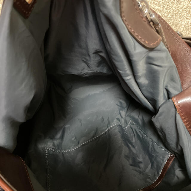 Marni(マルニ)のマルニ　レザー　バルーンバッグ　ショルダーバッグ　正規品 レディースのバッグ(ショルダーバッグ)の商品写真