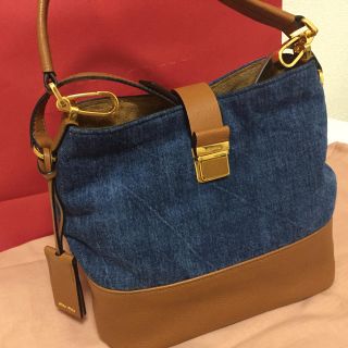miumiu デニムマドラス ショルダーハンドバッグ-