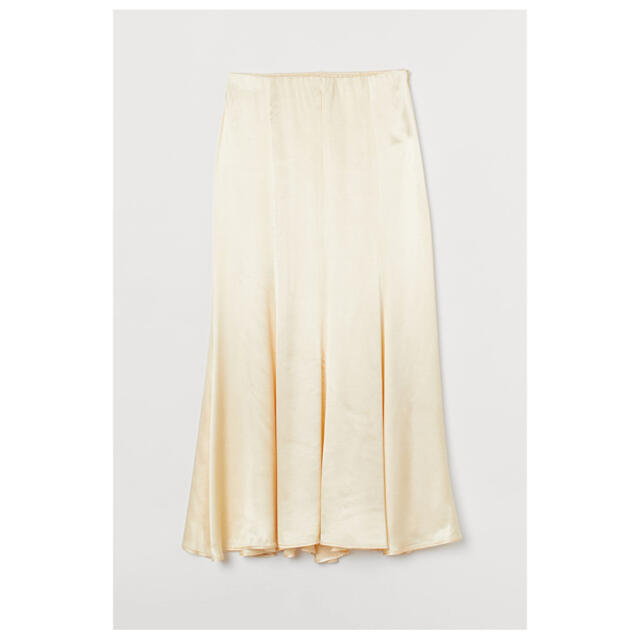 H&M(エイチアンドエム)のH&M サテン　ロングスカート  イエロー レディースのスカート(ロングスカート)の商品写真