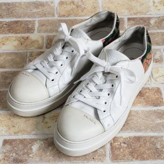 プラダ(PRADA)のプラダ PRADA ☆ レザー スニーカー ホワイト 35.5 イタリア製(スニーカー)