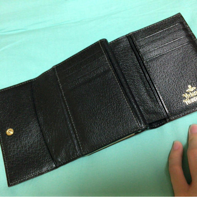Vivienne Westwood(ヴィヴィアンウエストウッド)のヴィヴィアン 折財布 レディースのファッション小物(財布)の商品写真