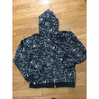 アベイシングエイプ(A BATHING APE)の中古ＡＰＥネオンカモ迷彩２０年くらい昔Ｌ汚れありシャーク型(パーカー)