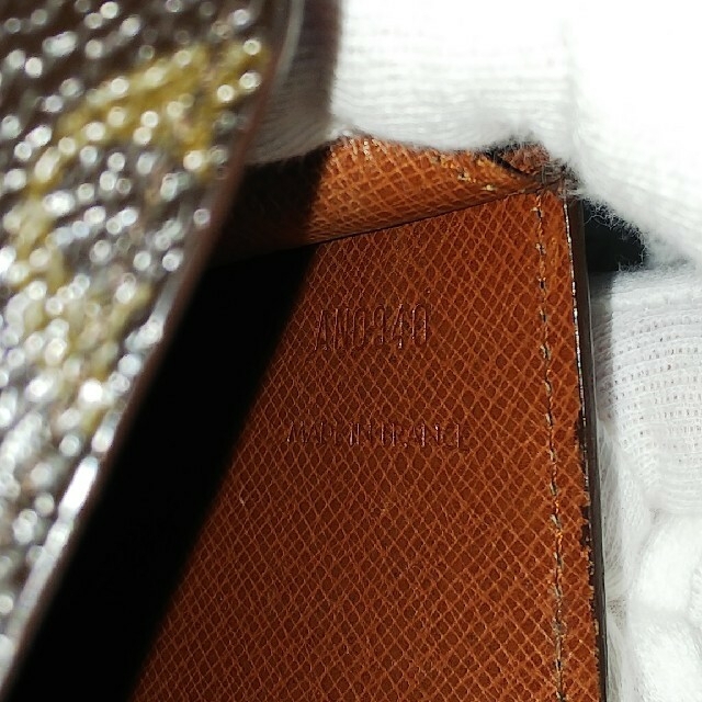 LOUIS VUITTON(ルイヴィトン)のルイヴィトン 長財布 レディースのファッション小物(財布)の商品写真