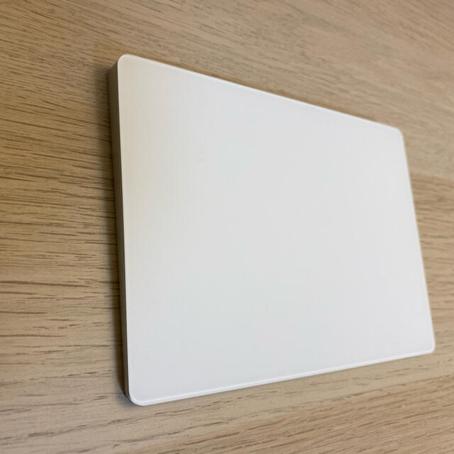 Apple(アップル)の【美品】Magic Keyboard Magic trackpad スマホ/家電/カメラのPC/タブレット(PC周辺機器)の商品写真