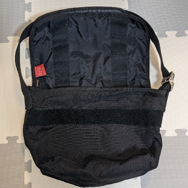 Manhattan Portage(マンハッタンポーテージ)のマンハッタンポーテージ ヴィンテージメッセンジャーバッグ JR 黒 メンズのバッグ(メッセンジャーバッグ)の商品写真