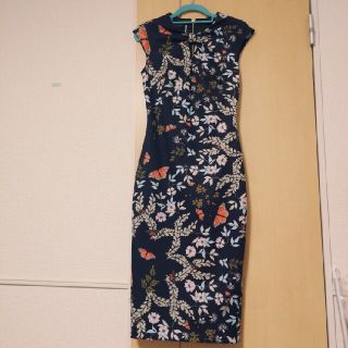 テッドベイカー(TED BAKER)のテッドベイカー　ワンピース(ひざ丈ワンピース)