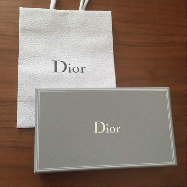 Dior(ディオール)のDior ディオール ネイルセット ネイルキット【非売品】 コスメ/美容のネイル(マニキュア)の商品写真