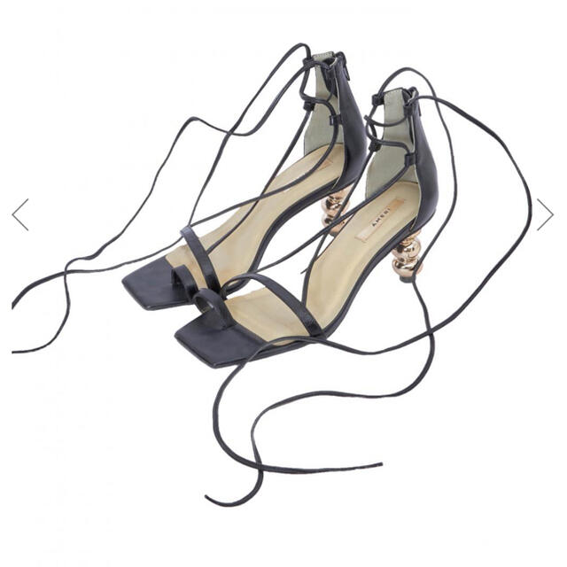 Ameri VINTAGE(アメリヴィンテージ)のamerivintage CHAIN CROSS SANDALS 新品未使用 レディースの靴/シューズ(サンダル)の商品写真