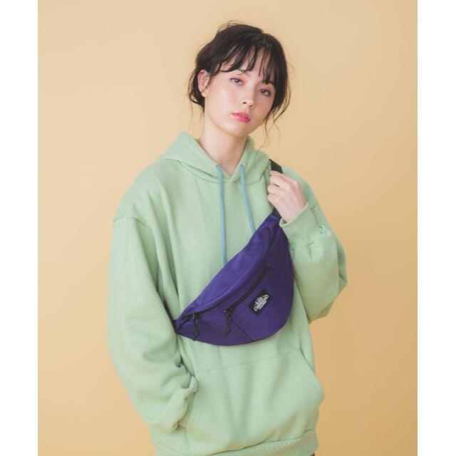 Lee(リー)の新品タグ付き♡Lee×SmirNasli ボディバッグ パープル レディースのバッグ(ボディバッグ/ウエストポーチ)の商品写真