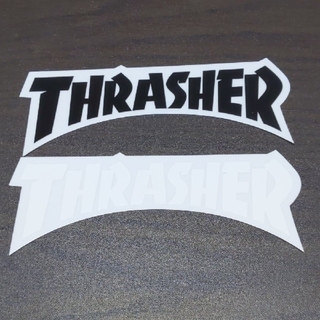 スラッシャー(THRASHER)の(縦5.3cm横14.5cm) THRASHER ステッカー　１枚のお値段(スケートボード)
