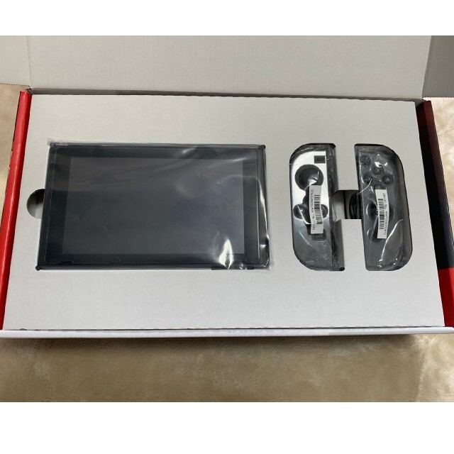 【ソフト付】Nintendo Switch本体 グレー ＋ マリオカート8