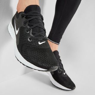 ナイキ(NIKE)の定11000円!ナイキレジェンドリアクト新品スニーカー！Web限定ブラック！(スニーカー)