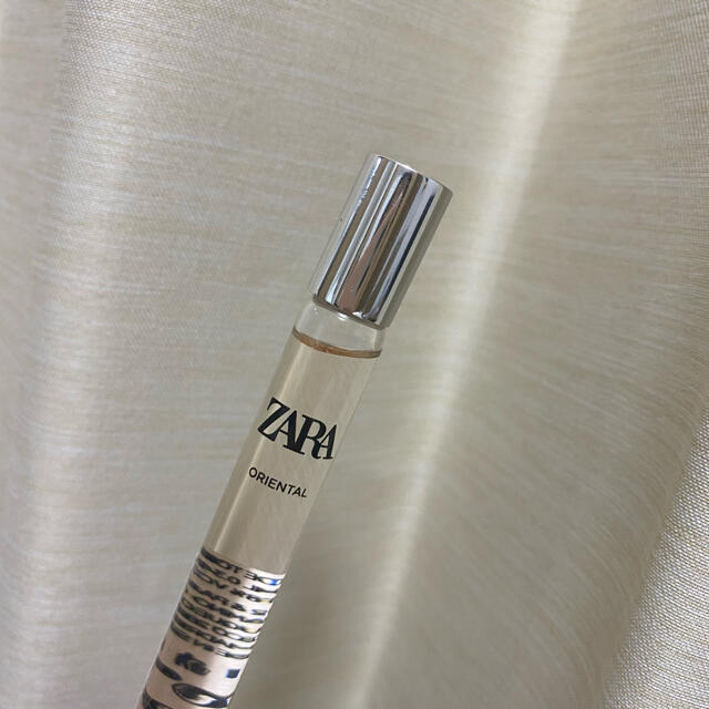 ZARA(ザラ)のザラ　香水 コスメ/美容の香水(香水(女性用))の商品写真