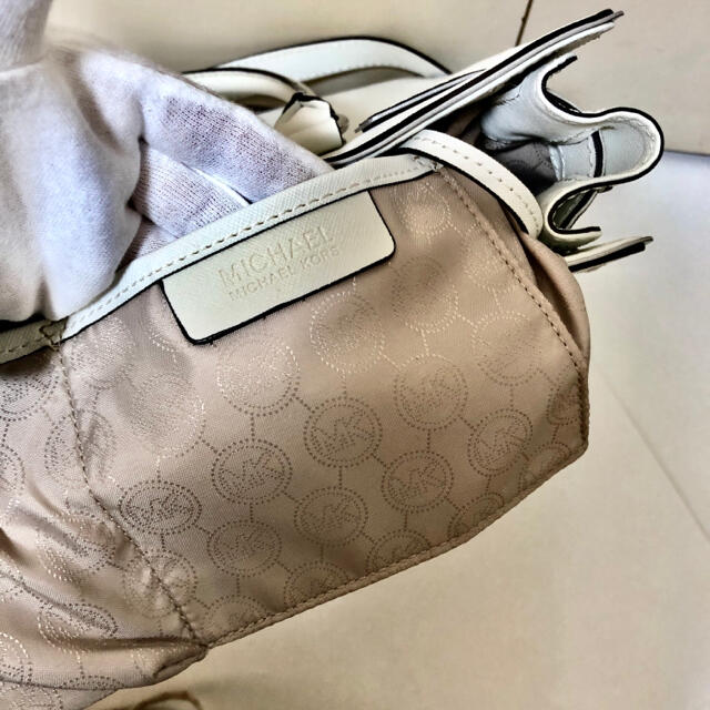 MICHEAL KORS マイケルコース ショルダーバッグ 白 レザー値引交渉有 4