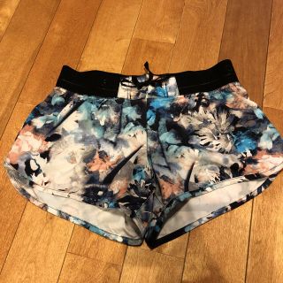 ロキシー(Roxy)のROXY ショートパンツ(ウェア)