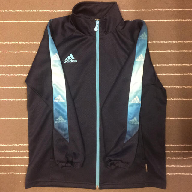 adidas(アディダス)の専用です キッズ/ベビー/マタニティのキッズ服男の子用(90cm~)(ジャケット/上着)の商品写真