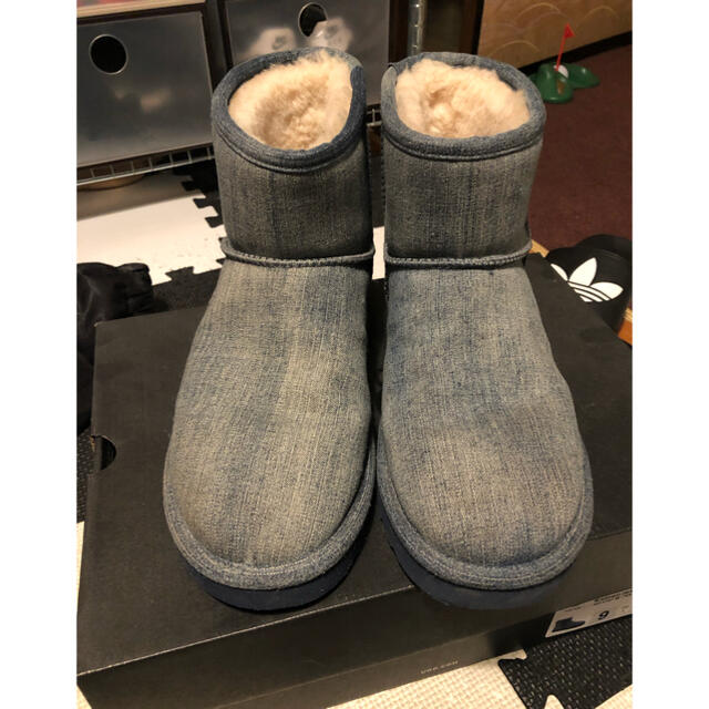 UGG CLASSIC MINI WASHED DENIM