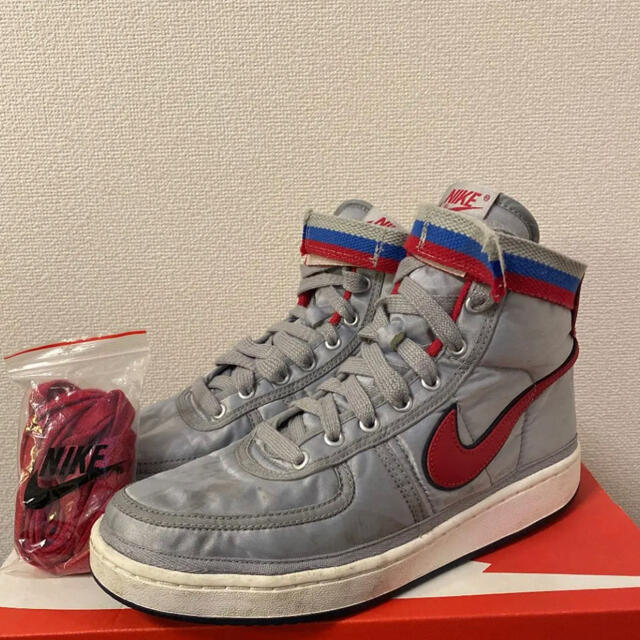 NIKE(ナイキ)のNIKE ナイキ　VANDAL HIGH  SUPREME メンズの靴/シューズ(スニーカー)の商品写真