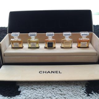 シャネル(CHANEL)のシャネル ミニ香水5本セット(香水(女性用))