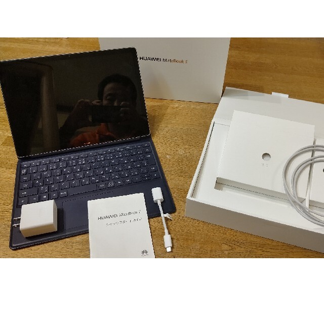 MATEBOOK E M3　ブラック