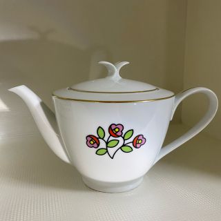 ノリタケ(Noritake)の【るるゴールド様専用】ニットーロイヤル ティーポット(食器)