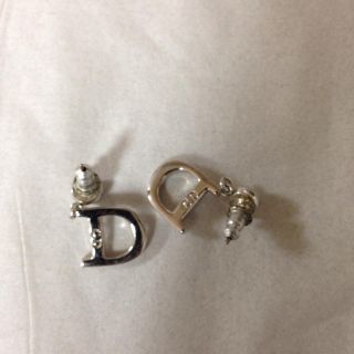 クリスチャンディオール(Christian Dior)のDIOR  ピアス♡(ピアス)
