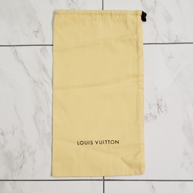 LOUIS VUITTON(ルイヴィトン)のルイヴィトン　保存袋(ﾟーﾟ*)1 レディースのバッグ(その他)の商品写真