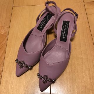 チャールズアンドキース(Charles and Keith)のCharles & Keith チャールズアンドキース　パンプス(ハイヒール/パンプス)