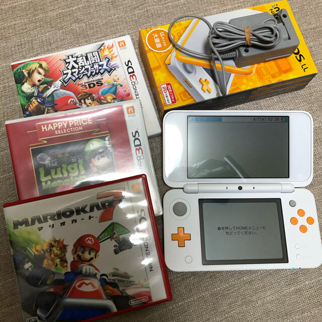 Newニンテンドー2DS LL ホワイト×オレンジ ソフト3本セット | フリマアプリ ラクマ