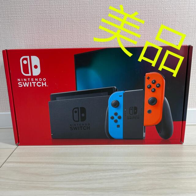 エンタメホビー新型　Nintendo　Switch　ネオンレッド　スイッチ　任天堂　本体