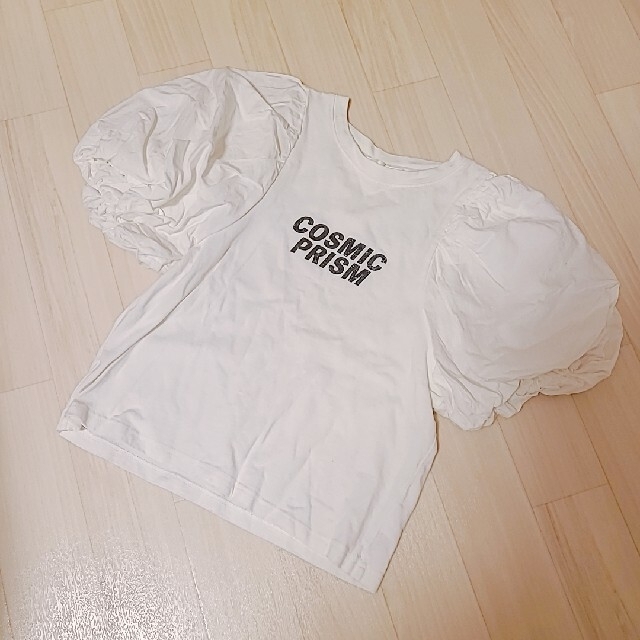 Lily Brown - リリーブラウン ボリューム袖Tシャツの通販 by ...