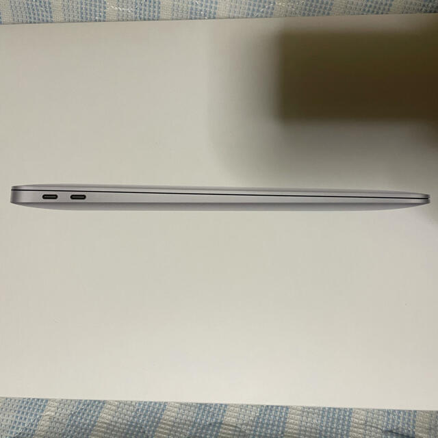 Apple - M1 MacBook Air