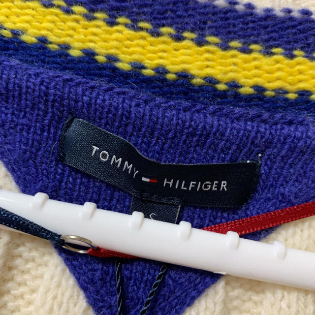 TOMMY HILFIGER(トミーヒルフィガー)の♡TOMMY HILFIGER♡ ニットベスト レディースのトップス(ベスト/ジレ)の商品写真