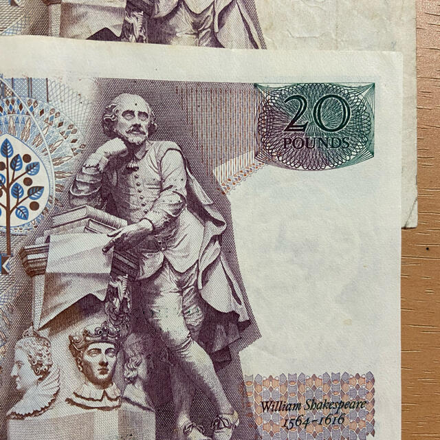 イギリスポンド　旧紙幣　コイン　エリザベス女王美術品/アンティーク