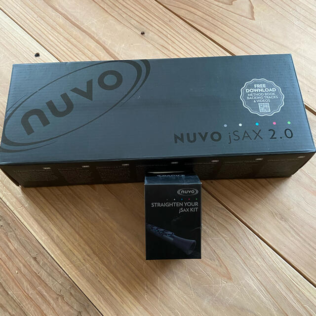 10383円 ファッションなデザイン NUVO ヌーボ プラスチック製管楽器 完全防水仕様 サックス C調 jSax 2.0 Black Green N520JBGN 専用ハードケース付き