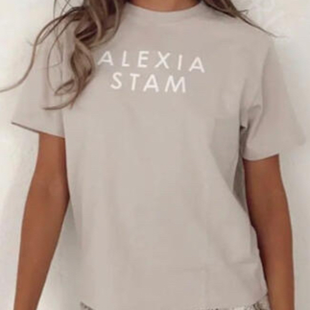 ALEXIA STAM(アリシアスタン)のアリシアスタン ロゴ Tシャツ Separated Logo Tee Beige レディースのトップス(Tシャツ(半袖/袖なし))の商品写真