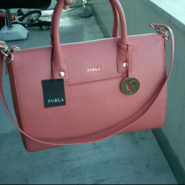 FURLA ♡ ハンドバッグ