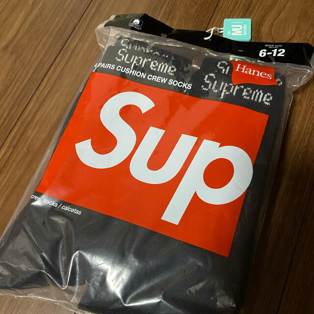 Supreme(シュプリーム)のsupreme 靴下 ソックス メンズのレッグウェア(ソックス)の商品写真