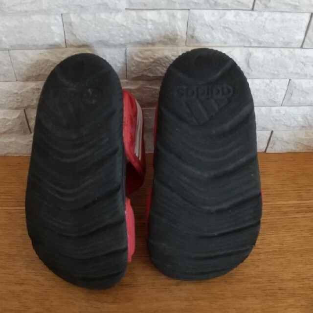 adidas(アディダス)の値下げadidas♥️サンダル12cm キッズ/ベビー/マタニティのベビー靴/シューズ(~14cm)(サンダル)の商品写真