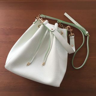 デュラックス(deux lux)の   【美品】巾着型♡ショルダーバッグ(ショルダーバッグ)