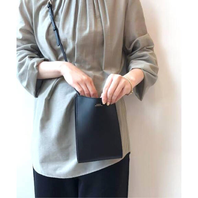 【IENA】A.P.C. NECK POUCH JAMIE ショルダーバッグ