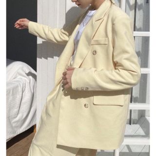 ZARA(テーラードジャケット ・ イエロー/黄色系)のフリマ ZARA(テーラードジャケット ・ イエロー/黄色系)のフリマ
