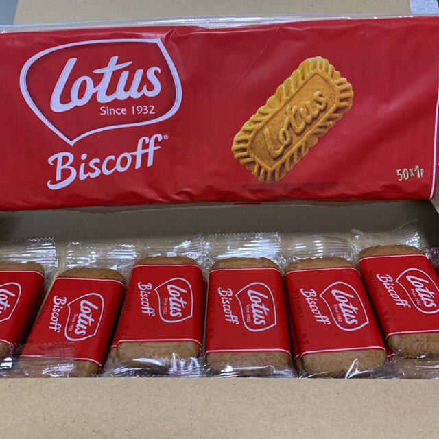 LOTUS(ロータス)のロータス　ビスコフ　100枚セット 食品/飲料/酒の食品(菓子/デザート)の商品写真