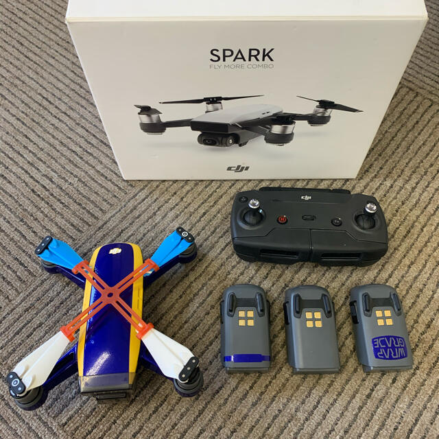 DJI Spark Fly More Combo　ドローン　フライモア コンボ