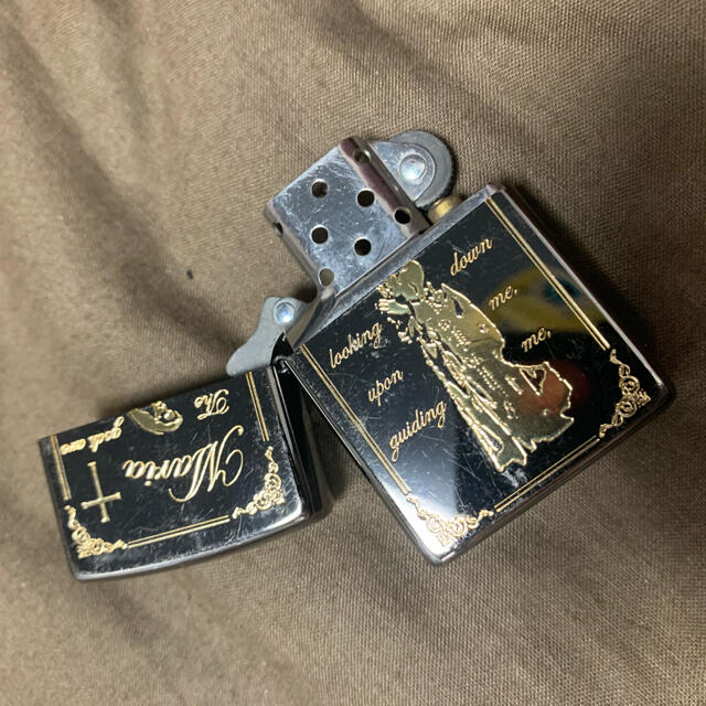 ZIPPO(ジッポー)のライターzippo2個＋オイル メンズのファッション小物(タバコグッズ)の商品写真