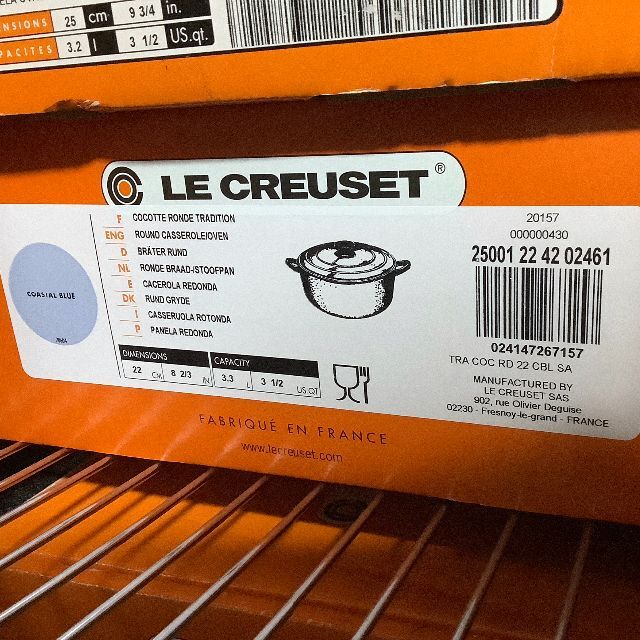 LE CREUSET(ルクルーゼ)の【ルクルーゼジャポン正規品】ココットロンド22センチ コースタルブルー インテリア/住まい/日用品のキッチン/食器(鍋/フライパン)の商品写真