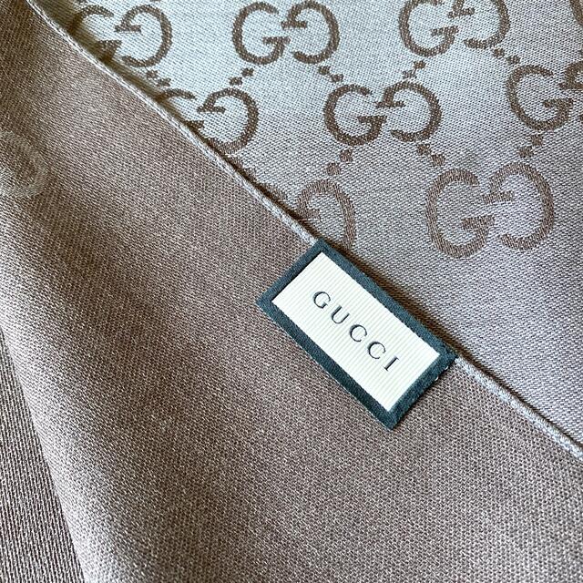 Gucci(グッチ)のGUCCI ストール　新品 メンズのファッション小物(ストール)の商品写真